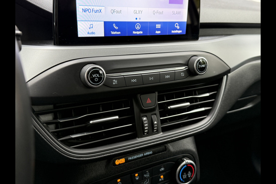 Ford FOCUS Wagon 1.0 EcoBoost Connected | Lane assist | Navigatie | Bluetooth Ford FOCUS Wagon 1.0 EcoBoost Connected | Lane assist | Navigatie | Bluetooth