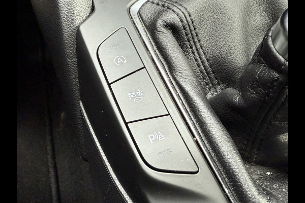 Ford FOCUS Wagon 1.0 EcoBoost Connected | Lane assist | Navigatie | Bluetooth Ford FOCUS Wagon 1.0 EcoBoost Connected | Lane assist | Navigatie | Bluetooth