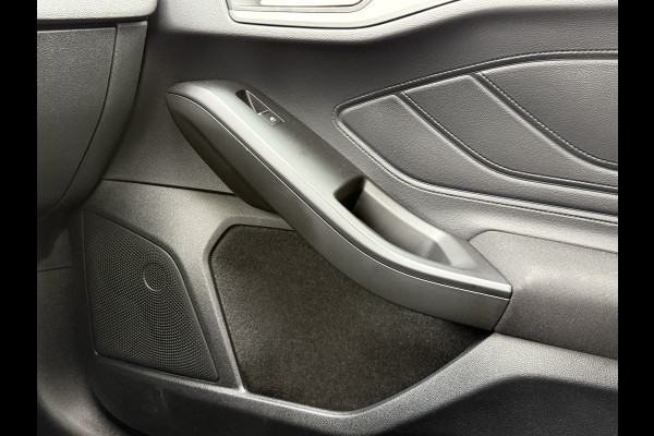 Ford FOCUS Wagon 1.0 EcoBoost Connected | Lane assist | Navigatie | Bluetooth Ford FOCUS Wagon 1.0 EcoBoost Connected | Lane assist | Navigatie | Bluetooth