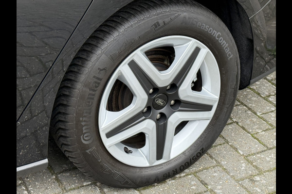 Ford FOCUS Wagon 1.0 EcoBoost Connected | Lane assist | Navigatie | Bluetooth Ford FOCUS Wagon 1.0 EcoBoost Connected | Lane assist | Navigatie | Bluetooth