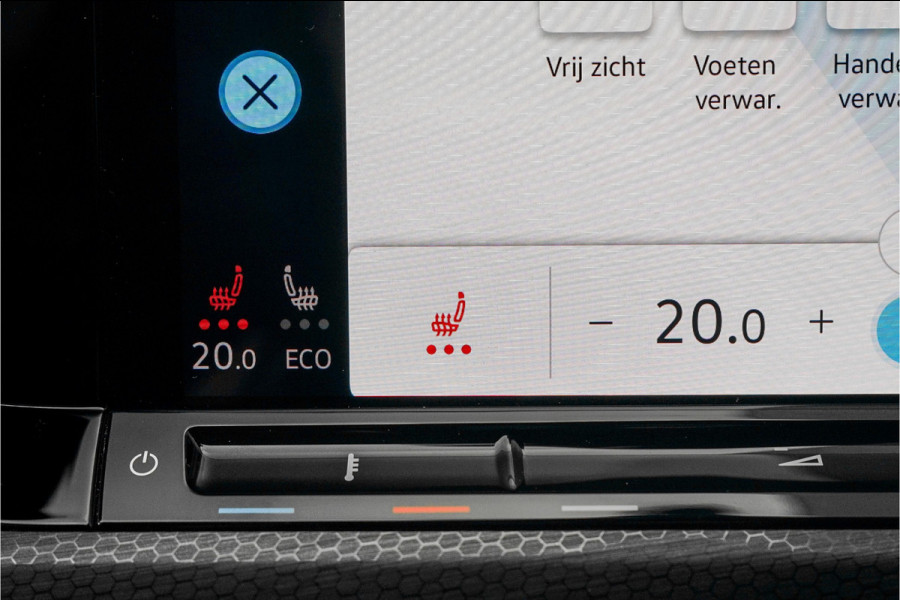 Volkswagen Golf 1.4 eHybrid GTE Black Style IQ Light Trekhaak ACC 19" Volkswagen Golf 1.4 eHybrid GTE Black Style IQ Light Trekhaak ACC 19"