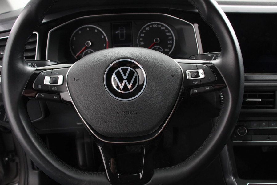 Volkswagen Polo 1.0 TSI 110pk DSG Highline Navigatie Apple Carplay/Android Auto Camera Parkeersensoren Adaptive Cruise Control