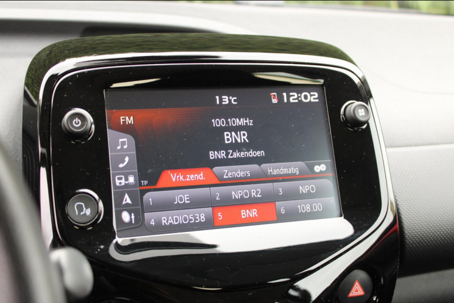 Citroën C1 1.0 VTi Feel Airco Navi AchteruitCamera !!NIEUWBINNEN!! Citroën C1 1.0 VTi Feel Airco Navi AchteruitCamera !!NIEUWBINNEN!!