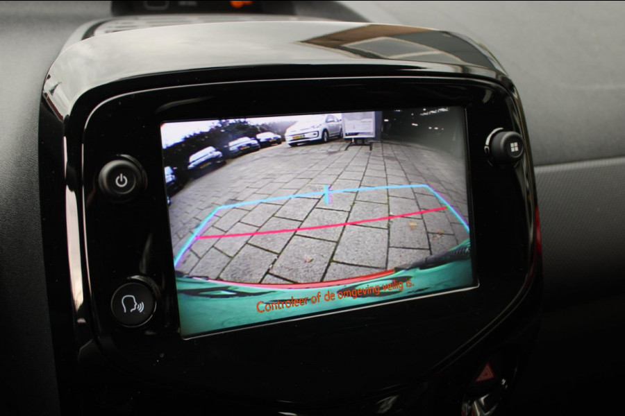 Citroën C1 1.0 VTi Feel Airco Navi AchteruitCamera !!NIEUWBINNEN!! Citroën C1 1.0 VTi Feel Airco Navi AchteruitCamera !!NIEUWBINNEN!!