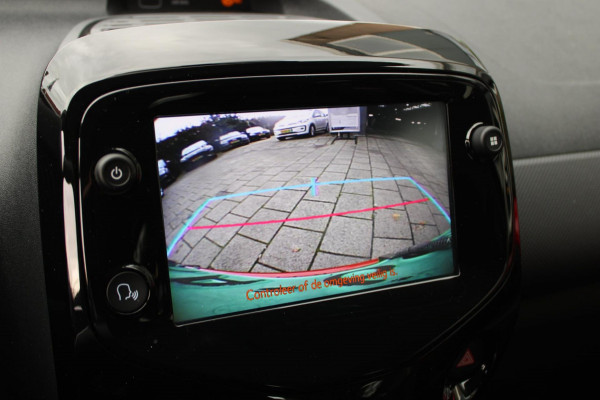 Citroën C1 1.0 VTi Feel Airco Navi AchteruitCamera !!NIEUWBINNEN!! Citroën C1 1.0 VTi Feel Airco Navi AchteruitCamera !!NIEUWBINNEN!!
