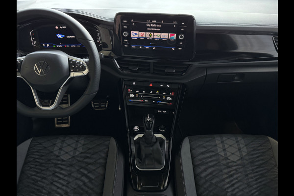 Volkswagen T-Roc 1.5 TSI 150PK R-LINE PANORAMA BLACKLINE EVO IQ LIGHT ALCANTARA ELEK.KLEP CARPLAY STOEL/STUUR VERW. 18"LMV VIR.COCKPIT 07/2025 "Volkswagen rijden begint bij Topautos.nl – 75 topmodellen direct op voorraad!"