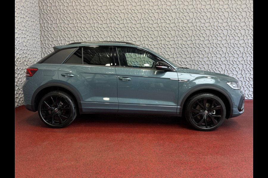Volkswagen T-Roc 1.5 TSI 150PK R-LINE PANORAMA BLACKLINE EVO IQ LIGHT ALCANTARA ELEK.KLEP CARPLAY STOEL/STUUR VERW. 18"LMV VIR.COCKPIT 07/2025 "Volkswagen rijden begint bij Topautos.nl – 75 topmodellen direct op voorraad!"