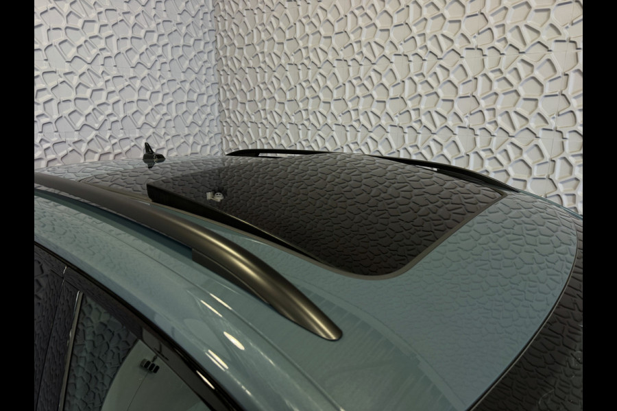 Volkswagen T-Roc 1.5 TSI 150PK R-LINE PANORAMA BLACKLINE EVO IQ LIGHT ALCANTARA ELEK.KLEP CARPLAY STOEL/STUUR VERW. 18"LMV VIR.COCKPIT 07/2025 "Volkswagen rijden begint bij Topautos.nl – 75 topmodellen direct op voorraad!"