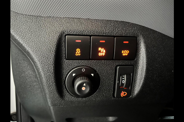 Citroën Berlingo AUTOMAAT SERVICEWAGEN 1.6 BlueHDI 100PK euro6 S&S, Bott kast, V230 Omvormer, Standkachel, Trekhaak, RIJKLAARPRIJS Citroën Berlingo AUTOMAAT SERVICEWAGEN 1.6 BlueHDI 100PK euro6 S&S, Bott kast, V230 Omvormer, Standkachel, Trekhaak, RIJKLAARPRIJS