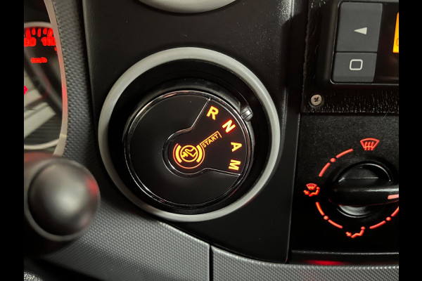 Citroën Berlingo AUTOMAAT SERVICEWAGEN 1.6 BlueHDI 100PK euro6 S&S, Bott kast, V230 Omvormer, Standkachel, Trekhaak, RIJKLAARPRIJS Citroën Berlingo AUTOMAAT SERVICEWAGEN 1.6 BlueHDI 100PK euro6 S&S, Bott kast, V230 Omvormer, Standkachel, Trekhaak, RIJKLAARPRIJS