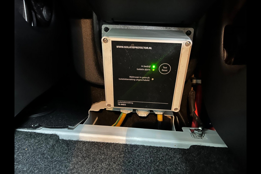 Citroën Berlingo AUTOMAAT SERVICEWAGEN 1.6 BlueHDI 100PK euro6 S&S, Bott kast, V230 Omvormer, Standkachel, Trekhaak, RIJKLAARPRIJS Citroën Berlingo AUTOMAAT SERVICEWAGEN 1.6 BlueHDI 100PK euro6 S&S, Bott kast, V230 Omvormer, Standkachel, Trekhaak, RIJKLAARPRIJS