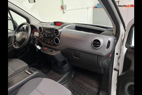 Citroën Berlingo AUTOMAAT SERVICEWAGEN 1.6 BlueHDI 100PK euro6 S&S, Bott kast, V230 Omvormer, Standkachel, Trekhaak, RIJKLAARPRIJS Citroën Berlingo AUTOMAAT SERVICEWAGEN 1.6 BlueHDI 100PK euro6 S&S, Bott kast, V230 Omvormer, Standkachel, Trekhaak, RIJKLAARPRIJS