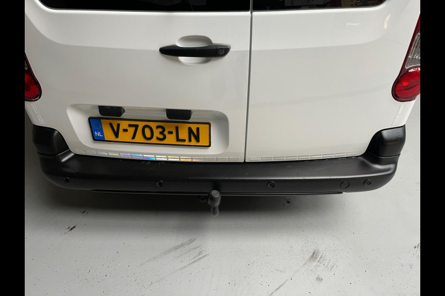 Citroën Berlingo AUTOMAAT SERVICEWAGEN 1.6 BlueHDI 100PK euro6 S&S, Bott kast, V230 Omvormer, Standkachel, Trekhaak, RIJKLAARPRIJS Citroën Berlingo AUTOMAAT SERVICEWAGEN 1.6 BlueHDI 100PK euro6 S&S, Bott kast, V230 Omvormer, Standkachel, Trekhaak, RIJKLAARPRIJS