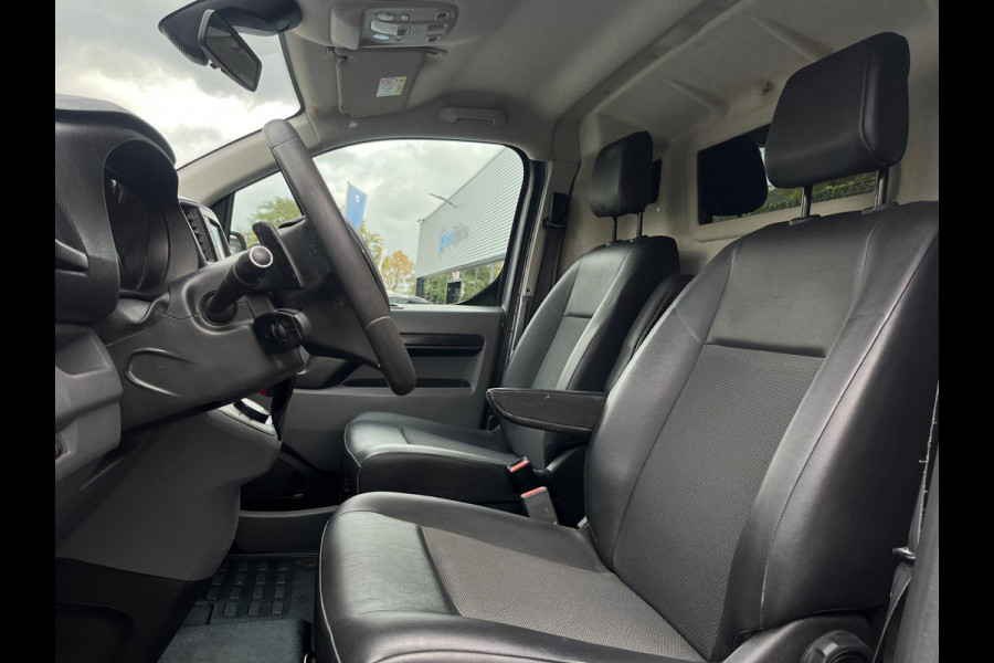 Peugeot Expert 2.0 BlueHDI 120 Premium, Automaat, CarPlay, 360 Camera, Cruise, NAP Peugeot Expert 2.0 BlueHDI 120 Premium, Automaat, CarPlay, 360 Camera, Cruise, NAP