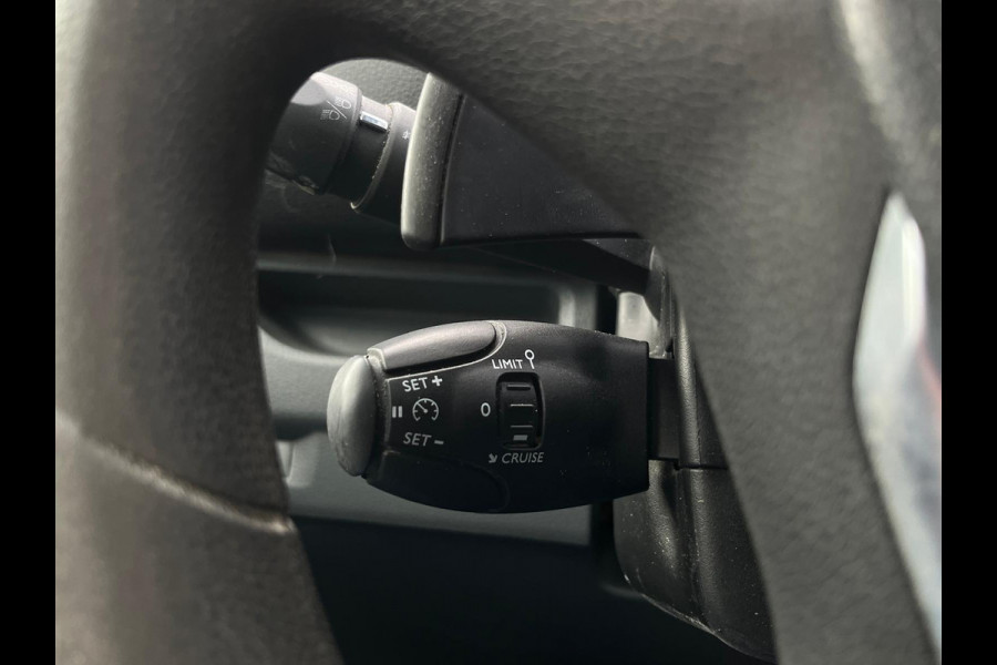 Peugeot Expert 2.0 BlueHDI 120 Premium, Automaat, CarPlay, 360 Camera, Cruise, NAP Peugeot Expert 2.0 BlueHDI 120 Premium, Automaat, CarPlay, 360 Camera, Cruise, NAP