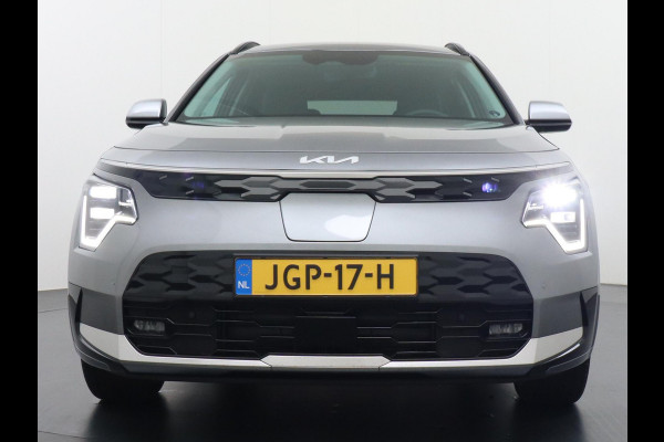 Kia Niro EV E-Niro AIR VAN: €43.900,- VOOR: €35.440,- UW EINDEJAARSVOORDEEL: €8.460,-| 64kWh BETREFT NIEUWE AUTO! | KIA GARANTIE VOLLEDIG | ELECTR BEST. STOEL | DODE HOEK | ETC.