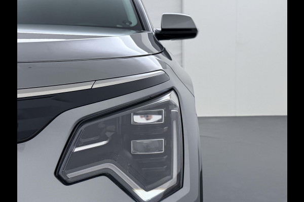 Kia Niro EV E-Niro AIR VAN: €43.900,- VOOR: €35.440,- UW EINDEJAARSVOORDEEL: €8.460,-| 64kWh BETREFT NIEUWE AUTO! | KIA GARANTIE VOLLEDIG | ELECTR BEST. STOEL | DODE HOEK | ETC.