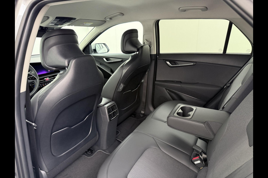 Kia Niro EV E-Niro AIR VAN: €43.900,- VOOR: €35.440,- UW EINDEJAARSVOORDEEL: €8.460,-| 64kWh BETREFT NIEUWE AUTO! | KIA GARANTIE VOLLEDIG | ELECTR BEST. STOEL | DODE HOEK | ETC.