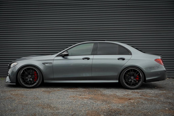 Mercedes-Benz E-Klasse AMG 63 S 4M / Dak / Kuipstoelen / Stoelverwarming / Memory / Distronic Mercedes-Benz E-Klasse AMG 63 S 4M / Dak / Kuipstoelen / Stoelverwarming / Memory / Distronic
