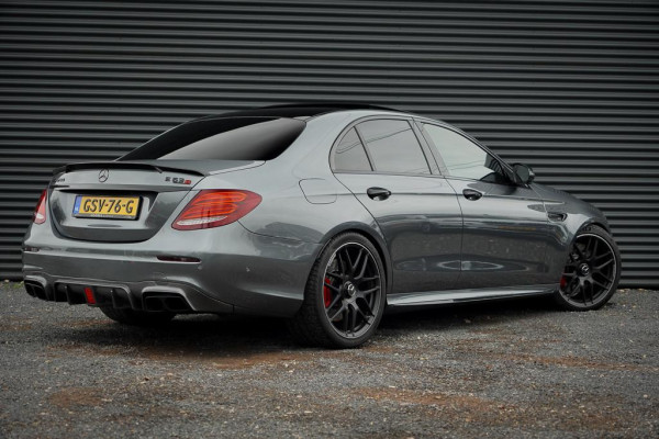 Mercedes-Benz E-Klasse AMG 63 S 4M / Dak / Kuipstoelen / Stoelverwarming / Memory / Distronic Mercedes-Benz E-Klasse AMG 63 S 4M / Dak / Kuipstoelen / Stoelverwarming / Memory / Distronic