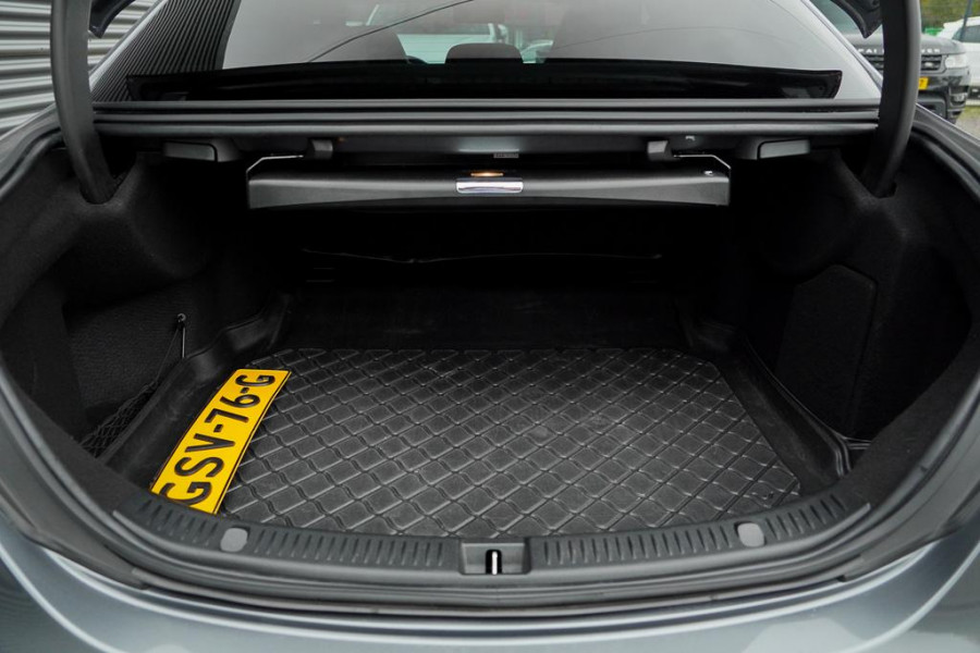 Mercedes-Benz E-Klasse AMG 63 S 4M / Dak / Kuipstoelen / Stoelverwarming / Memory / Distronic Mercedes-Benz E-Klasse AMG 63 S 4M / Dak / Kuipstoelen / Stoelverwarming / Memory / Distronic