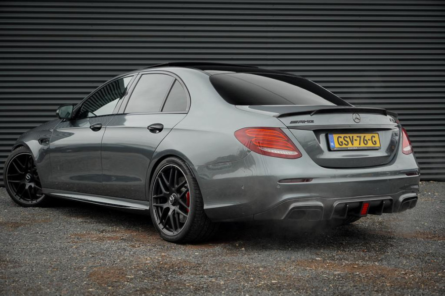 Mercedes-Benz E-Klasse AMG 63 S 4M / Dak / Kuipstoelen / Stoelverwarming / Memory / Distronic Mercedes-Benz E-Klasse AMG 63 S 4M / Dak / Kuipstoelen / Stoelverwarming / Memory / Distronic