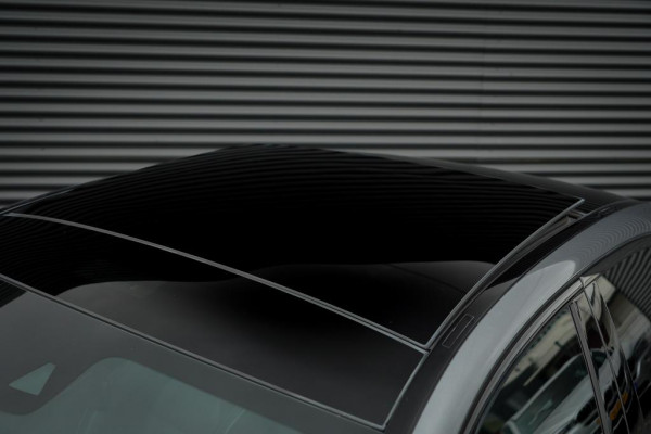 Mercedes-Benz E-Klasse AMG 63 S 4M / Dak / Kuipstoelen / Stoelverwarming / Memory / Distronic Mercedes-Benz E-Klasse AMG 63 S 4M / Dak / Kuipstoelen / Stoelverwarming / Memory / Distronic