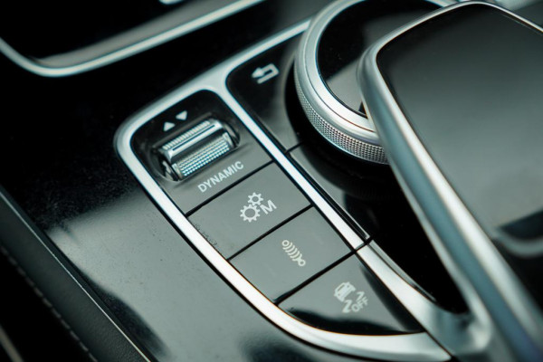 Mercedes-Benz E-Klasse AMG 63 S 4M / Dak / Kuipstoelen / Stoelverwarming / Memory / Distronic Mercedes-Benz E-Klasse AMG 63 S 4M / Dak / Kuipstoelen / Stoelverwarming / Memory / Distronic