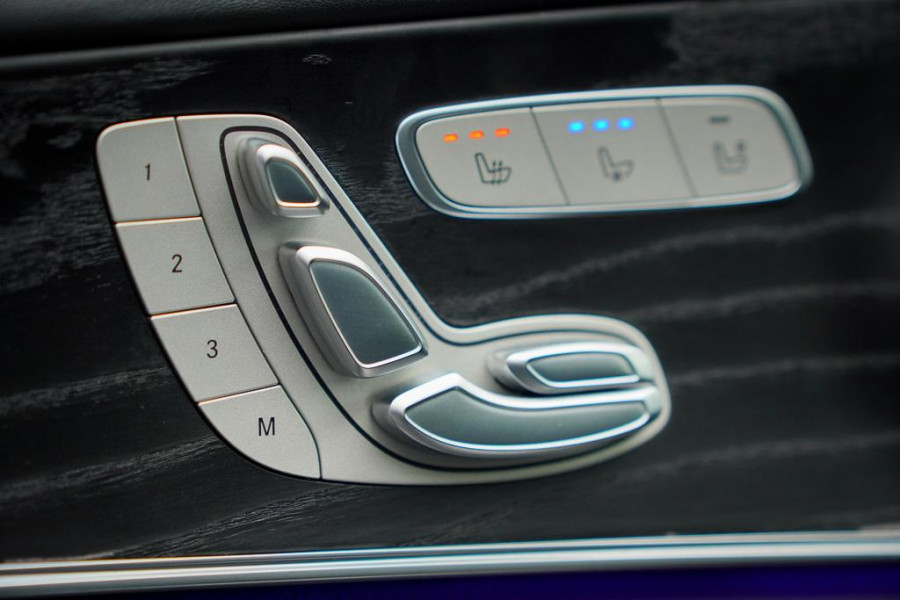 Mercedes-Benz E-Klasse AMG 63 S 4M / Dak / Kuipstoelen / Stoelverwarming / Memory / Distronic Mercedes-Benz E-Klasse AMG 63 S 4M / Dak / Kuipstoelen / Stoelverwarming / Memory / Distronic