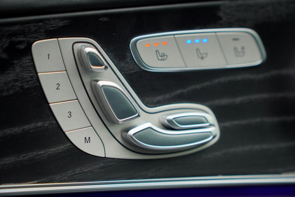 Mercedes-Benz E-Klasse AMG 63 S 4M / Dak / Kuipstoelen / Stoelverwarming / Memory / Distronic Mercedes-Benz E-Klasse AMG 63 S 4M / Dak / Kuipstoelen / Stoelverwarming / Memory / Distronic