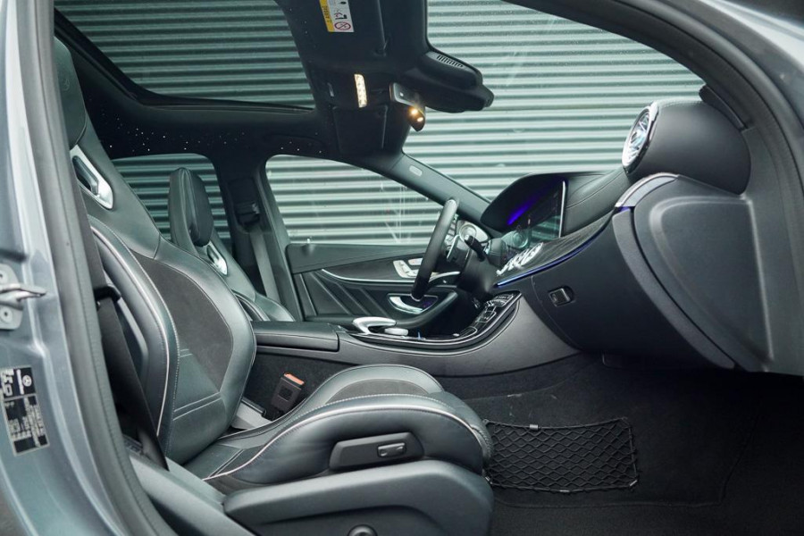 Mercedes-Benz E-Klasse AMG 63 S 4M / Dak / Kuipstoelen / Stoelverwarming / Memory / Distronic Mercedes-Benz E-Klasse AMG 63 S 4M / Dak / Kuipstoelen / Stoelverwarming / Memory / Distronic