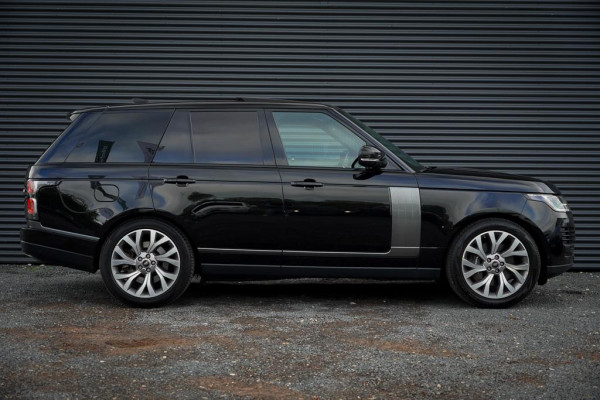 Land Rover Range Rover 2.0 P400e Vogue / Pano / Trekhaak / Meridian / Stoelventilatie