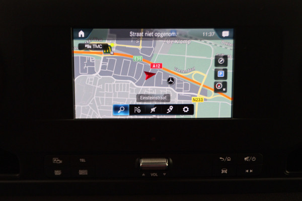 Mercedes-Benz Sprinter 317 CDI Aut. L2H1 3-Zits, Leer, Camera, Standkachel, Apple Carplay, DAB, Cruise, 18" Mercedes-Benz Sprinter 317 CDI Aut. L2H1 3-Zits, Leer, Camera, Standkachel, Apple Carplay, DAB, Cruise, 18"