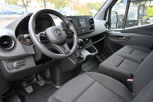 Mercedes-Benz Sprinter 317 CDI L2H2 RWD MBUX met camera, Led in laadruimte, Opstap Mercedes-Benz Sprinter 317 CDI L2H2 RWD MBUX met camera, Led in laadruimte, Opstap
