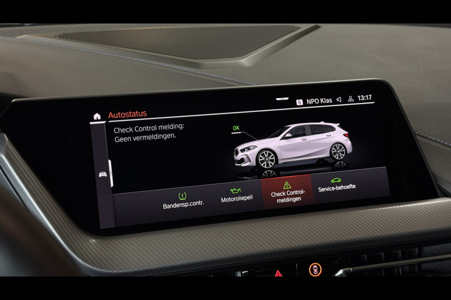 BMW 1-serie M135i xDrive High Executive Navi | 19" | Alcantara | Camera | PDC V+A | BMW 1-serie M135i xDrive High Executive Navi | 19" | Alcantara | Camera | PDC V+A |