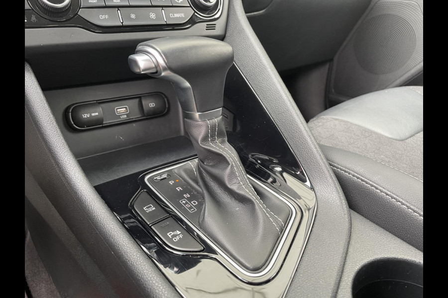 Kia Niro 1.6 GDi Hybrid DynamicLine Automaat | Camera | Navi | H-Leder | Clima | PDC | Cruise | LED | Kia Niro 1.6 GDi Hybrid DynamicLine Automaat | Camera | Navi | H-Leder | Clima | PDC | Cruise | LED |