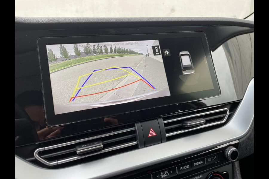 Kia Niro 1.6 GDi Hybrid DynamicLine Automaat | Camera | Navi | H-Leder | Clima | PDC | Cruise | LED | Kia Niro 1.6 GDi Hybrid DynamicLine Automaat | Camera | Navi | H-Leder | Clima | PDC | Cruise | LED |