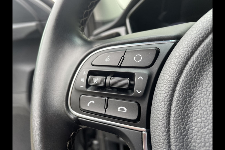 Kia Niro 1.6 GDi Hybrid DynamicLine Automaat | Camera | Navi | H-Leder | Clima | PDC | Cruise | LED | Kia Niro 1.6 GDi Hybrid DynamicLine Automaat | Camera | Navi | H-Leder | Clima | PDC | Cruise | LED |