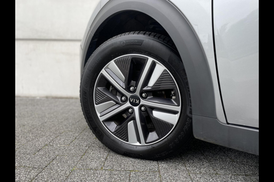Kia Niro 1.6 GDi Hybrid DynamicLine Automaat | Camera | Navi | H-Leder | Clima | PDC | Cruise | LED | Kia Niro 1.6 GDi Hybrid DynamicLine Automaat | Camera | Navi | H-Leder | Clima | PDC | Cruise | LED |