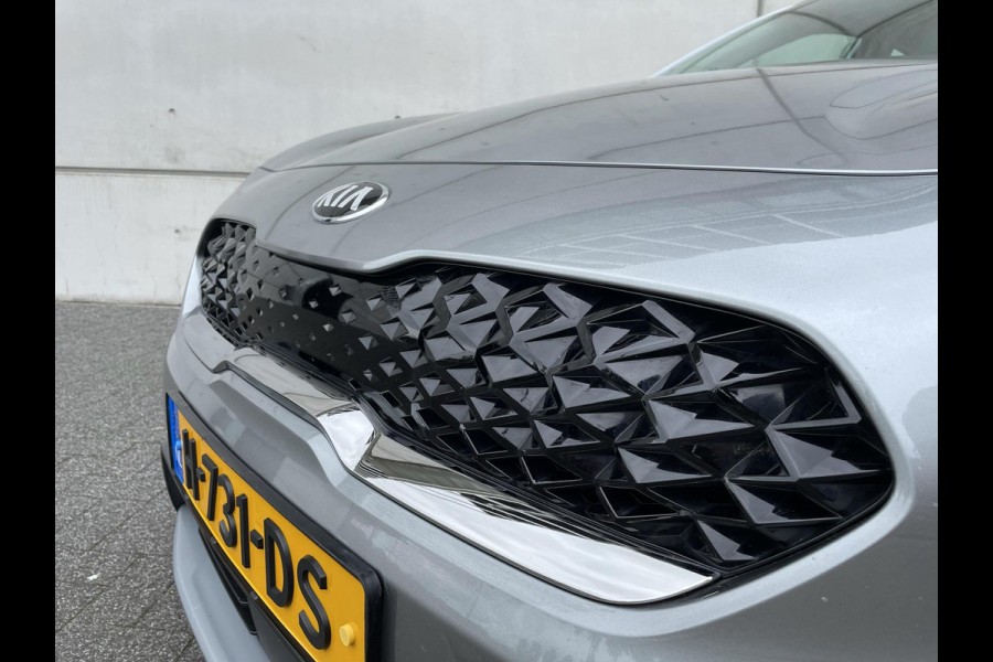 Kia Niro 1.6 GDi Hybrid DynamicLine Automaat | Camera | Navi | H-Leder | Clima | PDC | Cruise | LED | Kia Niro 1.6 GDi Hybrid DynamicLine Automaat | Camera | Navi | H-Leder | Clima | PDC | Cruise | LED |