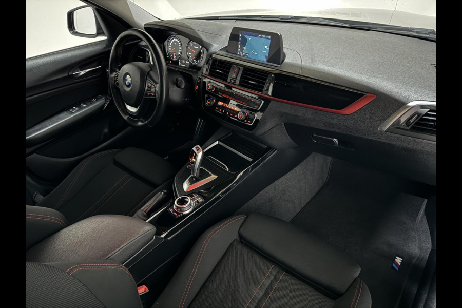 BMW 1-serie 118i M-Sport Navi Cruise Maxton Design PDC BMW 1-serie 118i M-Sport Navi Cruise Maxton Design PDC