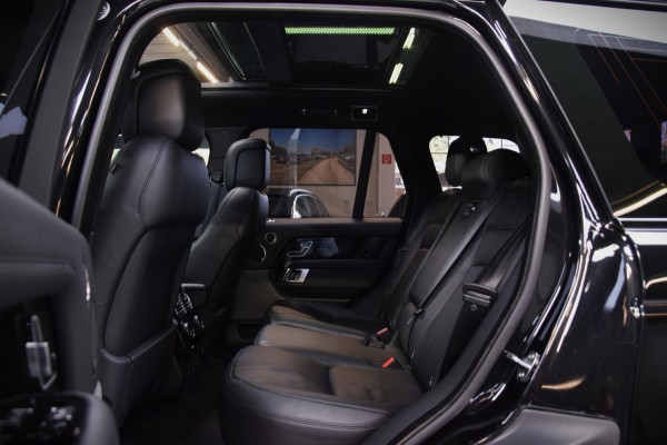 Land Rover Range Rover 2.0 P400e Vogue Navi|Panoramadak|Org.NL|Ijskast|1e Eig|Dealer onderhouden