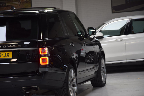 Land Rover Range Rover 2.0 P400e Vogue Navi|Panoramadak|Org.NL|Ijskast|1e Eig|Dealer onderhouden