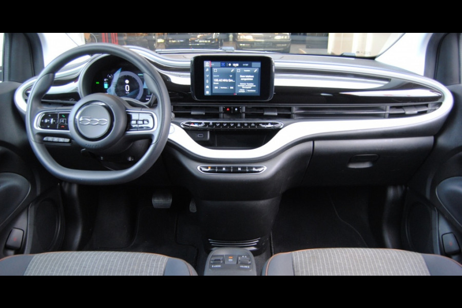Fiat 500 Passion 42 kWh Fiat 500 Passion 42 kWh