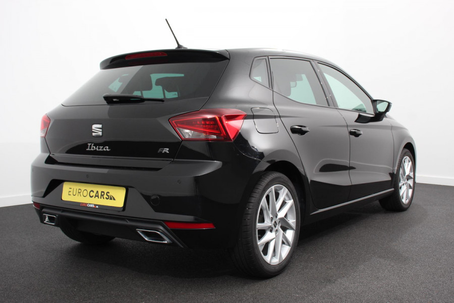 Seat Ibiza 1.0 FR DEMO! Navigatie Apple Carplay/Android Auto Climate Control Cruise Control Stoelverwarming Seat Ibiza 1.0 FR DEMO! Navigatie Apple Carplay/Android Auto Climate Control Cruise Control Stoelverwarming