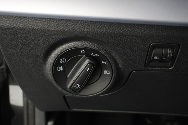 Seat Ibiza 1.0 FR DEMO! Navigatie Apple Carplay/Android Auto Climate Control Cruise Control Stoelverwarming Seat Ibiza 1.0 FR DEMO! Navigatie Apple Carplay/Android Auto Climate Control Cruise Control Stoelverwarming