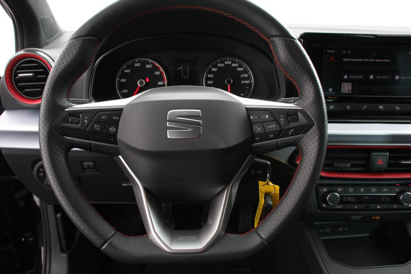 Seat Ibiza 1.0 FR DEMO! Navigatie Apple Carplay/Android Auto Climate Control Cruise Control Stoelverwarming Seat Ibiza 1.0 FR DEMO! Navigatie Apple Carplay/Android Auto Climate Control Cruise Control Stoelverwarming