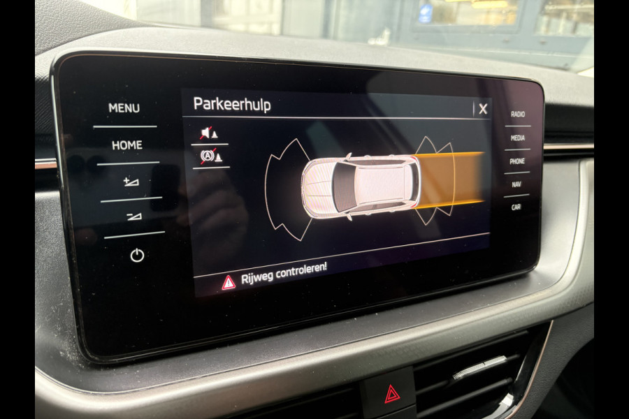 Škoda Kamiq 1.0 TSi 110pk Business Edition LED/VIRTUAL/NAVI/CARPLAY/DAB/PDC/STOELVERWARMING Škoda Kamiq 1.0 TSi 110pk Business Edition LED/VIRTUAL/NAVI/CARPLAY/DAB/PDC/STOELVERWARMING
