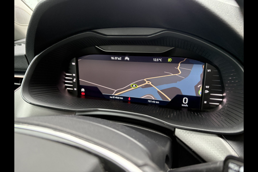 Škoda Kamiq 1.0 TSi 110pk Business Edition LED/VIRTUAL/NAVI/CARPLAY/DAB/PDC/STOELVERWARMING Škoda Kamiq 1.0 TSi 110pk Business Edition LED/VIRTUAL/NAVI/CARPLAY/DAB/PDC/STOELVERWARMING