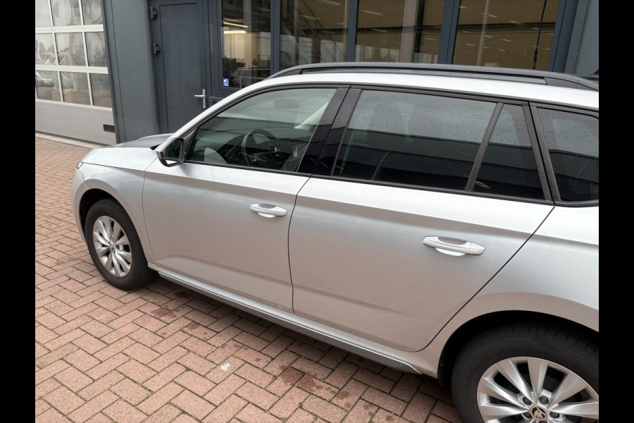 Škoda Kamiq 1.0 TSi 110pk Business Edition LED/VIRTUAL/NAVI/CARPLAY/DAB/PDC/STOELVERWARMING Škoda Kamiq 1.0 TSi 110pk Business Edition LED/VIRTUAL/NAVI/CARPLAY/DAB/PDC/STOELVERWARMING